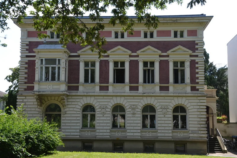  Lilian Sekkai/ Universität Bonn