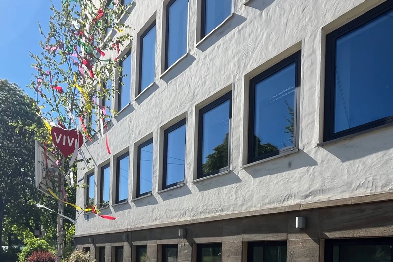 Gebäude Wand rechts